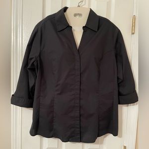 Lee Riders 3/4 cuffed sleeve classic career shirt with flattering princess seams